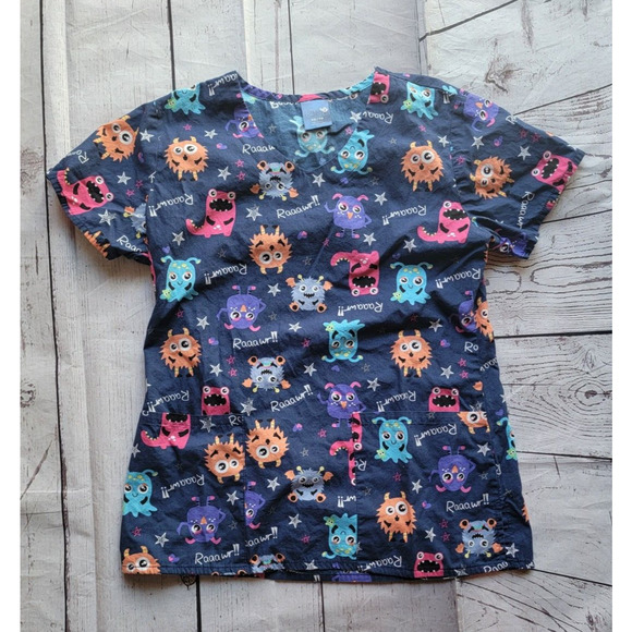 XS nurse scrub Tops winnie the pooh Pandas Monsters short sleeve tops - Picture 5 of 13